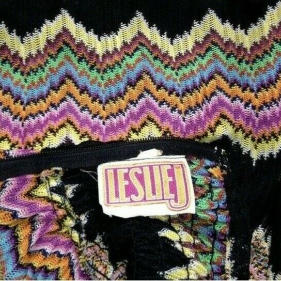 Vintage 70s Leslie J Maxi Halter Dress Size S Black Rainbow Knit Flame Stitch - Picture 9 of 9
